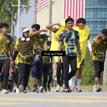 Runner Photo 6556929