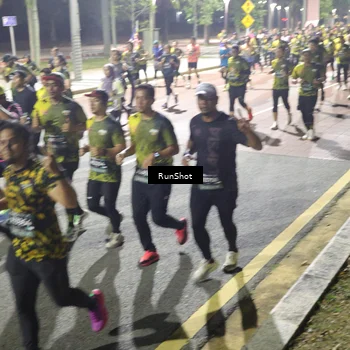 Runner Photo 6556969