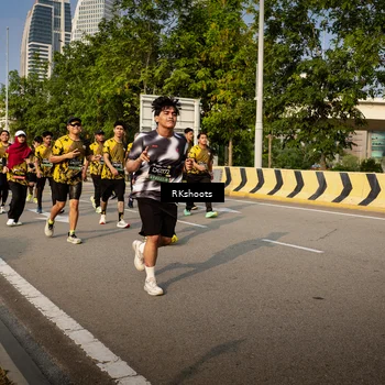 Runner Photo 6557005