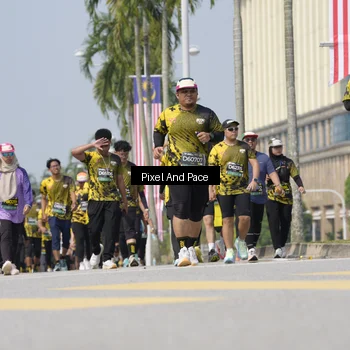 Runner Photo 6557111