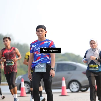 Runner Photo 6557125
