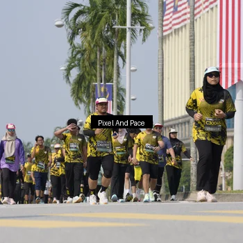 Runner Photo 6557130