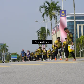 Runner Photo 6557136