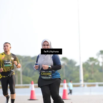 Runner Photo 6557158