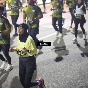 Runner Photo 6557235