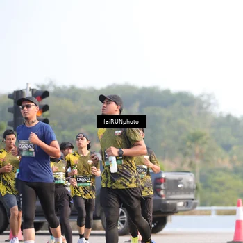 Runner Photo 6557241