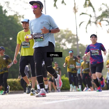 Runner Photo 6557309