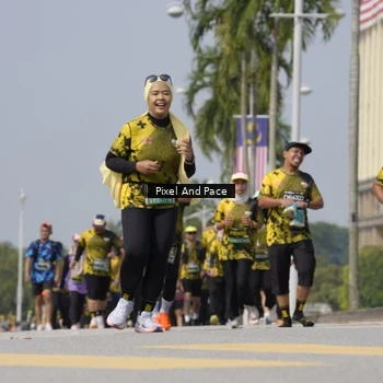 Runner Photo 6557317