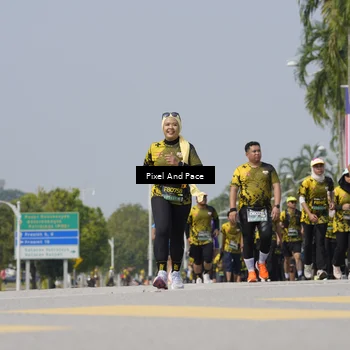 Runner Photo 6557349