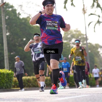 Runner Photo 6557358
