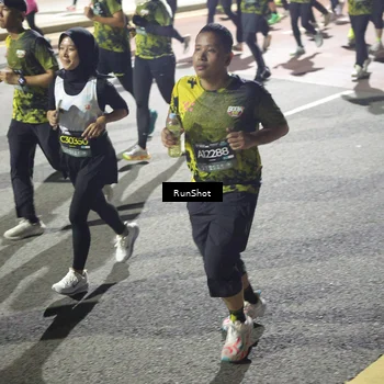 Runner Photo 6557364