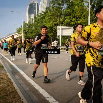 Runner Photo 6557381