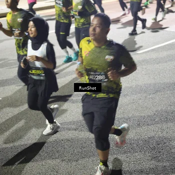Runner Photo 6557399