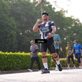 Runner Photo 6557411