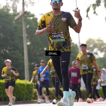 Runner Photo 6557422