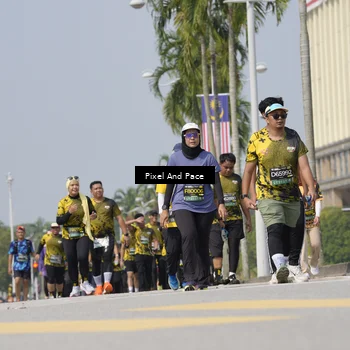 Runner Photo 6557435