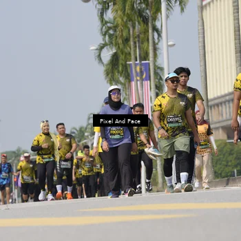 Runner Photo 6557437