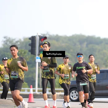 Runner Photo 6557439