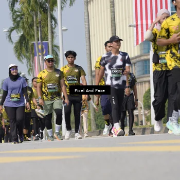 Runner Photo 6557451