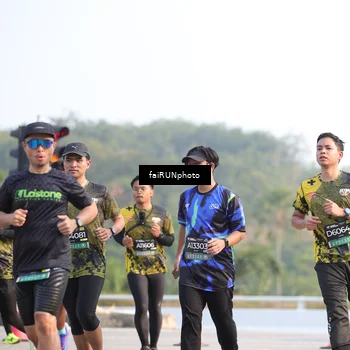 Runner Photo 6557467