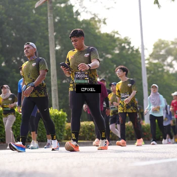 Runner Photo 6557471