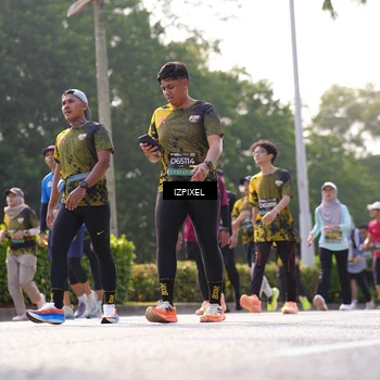 Runner Photo 6557494