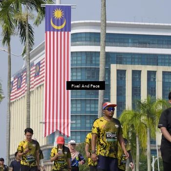 Runner Photo 6557503
