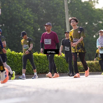 Runner Photo 6557514