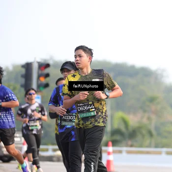 Runner Photo 6557518