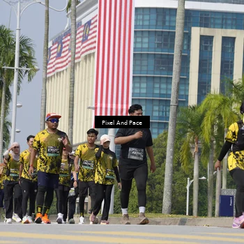Runner Photo 6557535