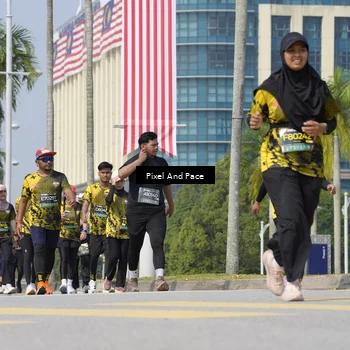 Runner Photo 6557536