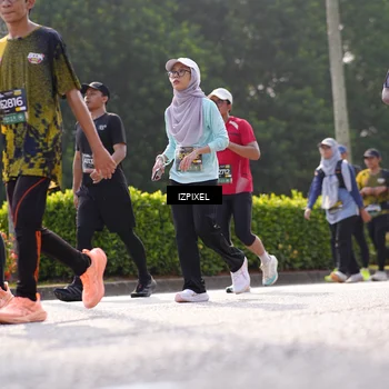 Runner Photo 6557576