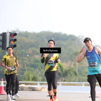 Runner Photo 6557591