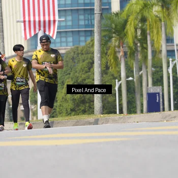 Runner Photo 6557610