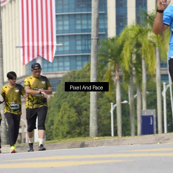 Runner Photo 6557615