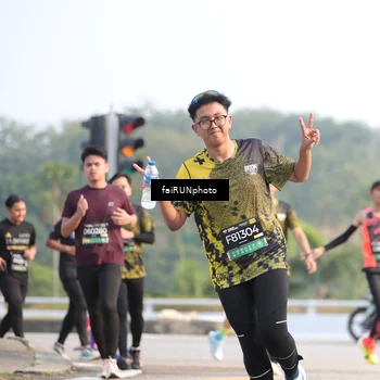 Runner Photo 6557674