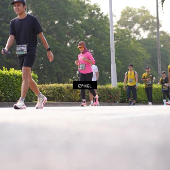 Runner Photo 6557678