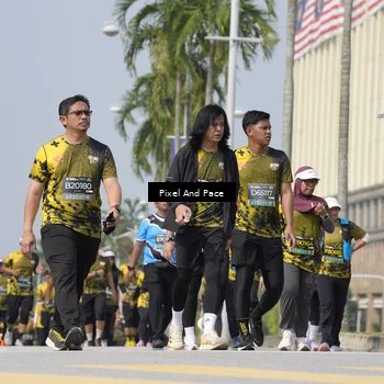 Runner Photo 6557692