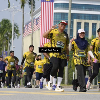 Runner Photo 6557712