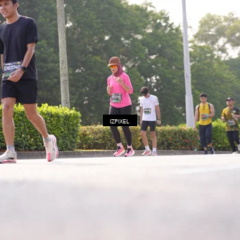 Runner Photo 6557722