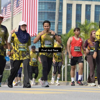 Runner Photo 6557746