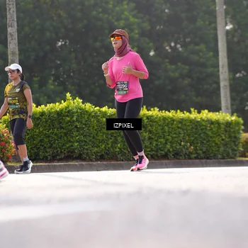 Runner Photo 6557761