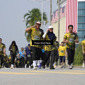 Runner Photo 6557763