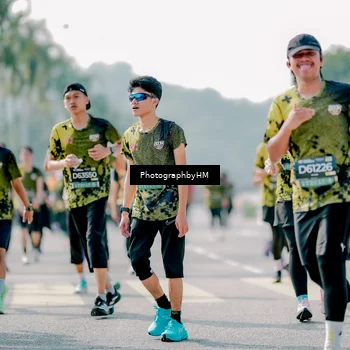 Runner Photo 6557773