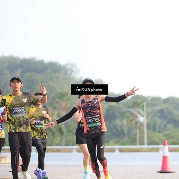 Runner Photo 6557775