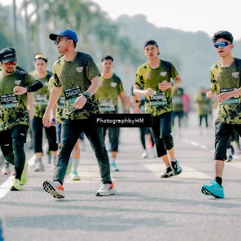 Runner Photo 6557811