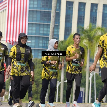 Runner Photo 6557820