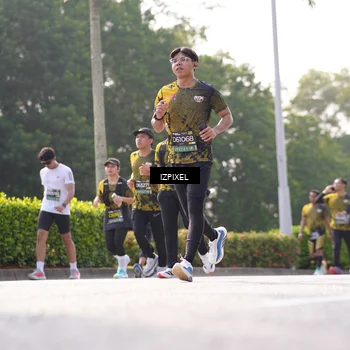 Runner Photo 6557828