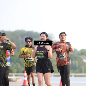 Runner Photo 6557830