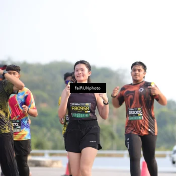 Runner Photo 6557831